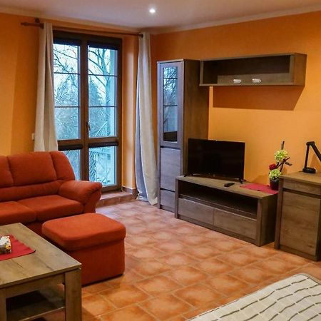 Penzion Na Hradbach Louny Exteriör bild