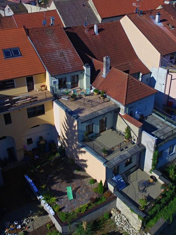 Penzion Na Hradbach Louny Exteriör bild