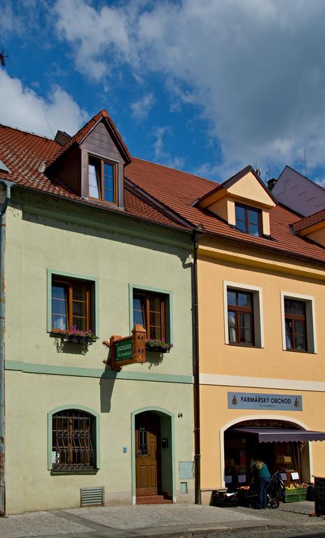 Penzion Na Hradbach Louny Exteriör bild